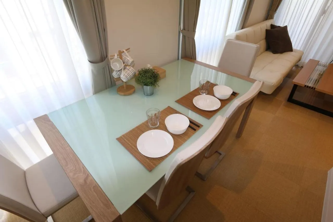 Nm21 Liz Osaka Castle Apartment 0*,  Japan